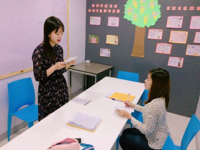 宿务英语学校CELLA UNI：ACE空乘课程的女性学员游